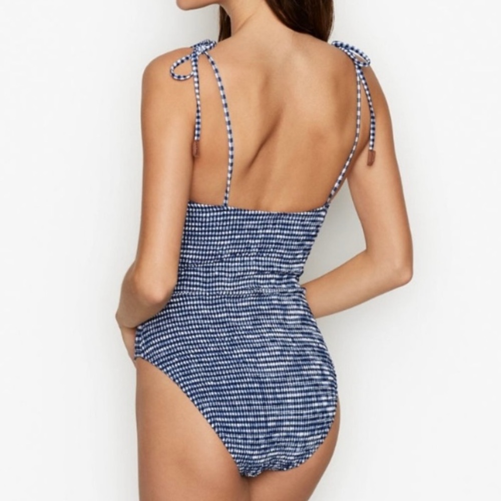 Sperry one piece swimsuit